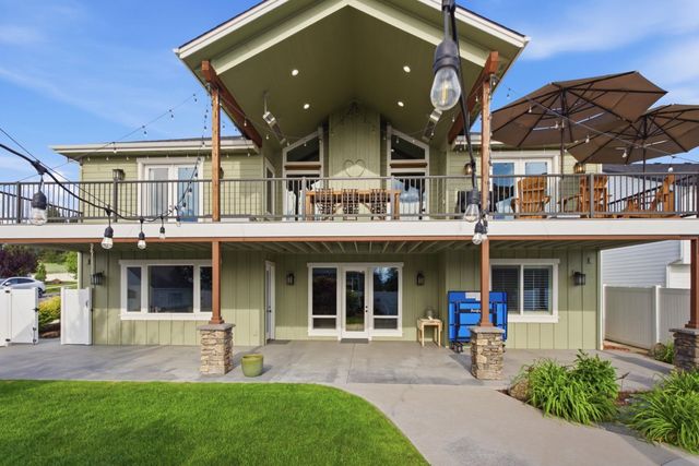 2604 S Seabiscuit Dr, Veradale, WA 99037