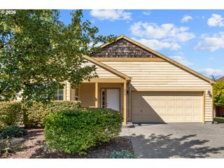 859 Sw 24th St, Troutdale, OR 97060