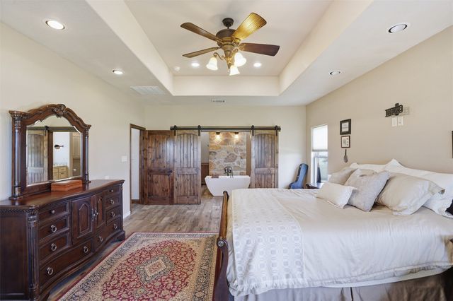 5225 County Road 304 Road, Grandview, TX 76050