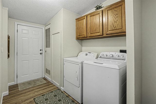 625 E Main Street, Fennville, MI 49408