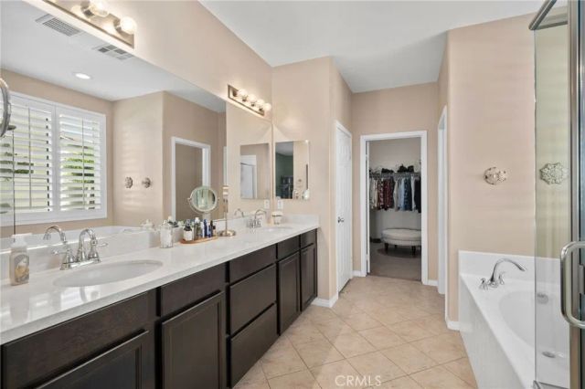 31757 Dove Court, Yucaipa, CA 92399