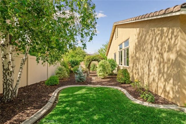 31757 Dove Court, Yucaipa, CA 92399