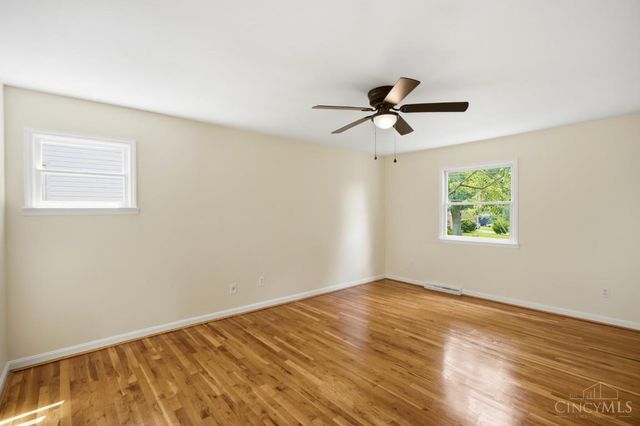 1046 Eastland Terrace, Anderson Twp, OH 45230