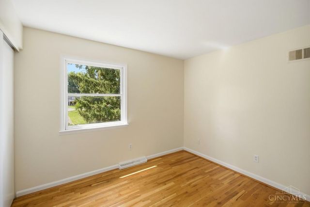 1046 Eastland Terrace, Anderson Twp, OH 45230