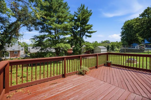 1046 Eastland Terrace, Anderson Twp, OH 45230