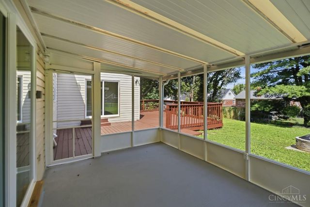 1046 Eastland Terrace, Anderson Twp, OH 45230