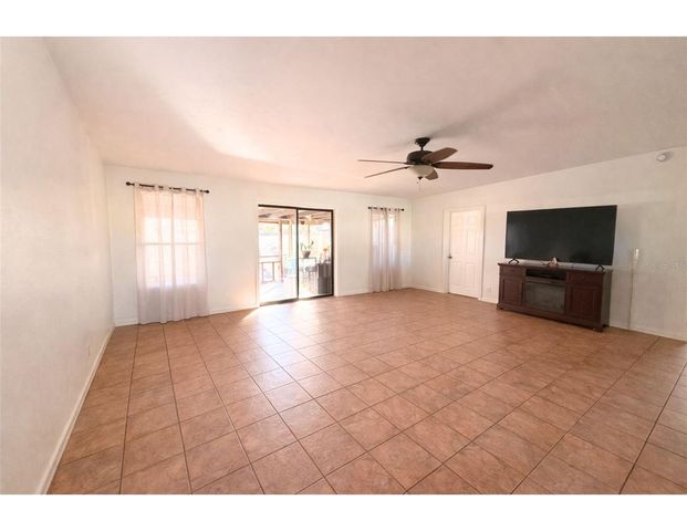 637 FRESNO COURT, Kissimmee, FL 34758