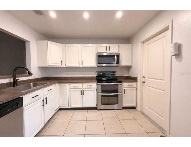 637 FRESNO COURT, Kissimmee, FL 34758