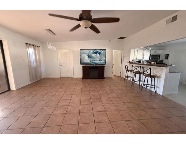 637 FRESNO COURT, Kissimmee, FL 34758