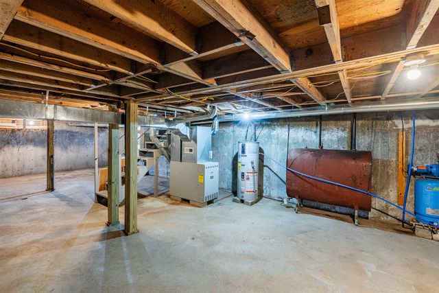 2276 County Road, Haverhill, NH 03774