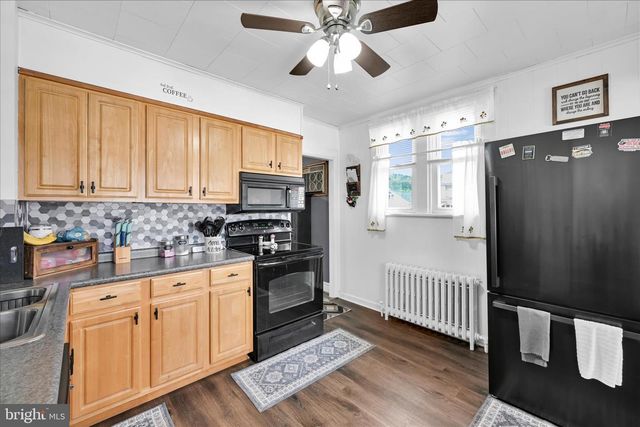 141 HOOVER ST, Schuylkill Haven, PA 17972