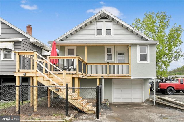 141 HOOVER ST, Schuylkill Haven, PA 17972