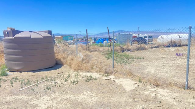 Cor Avenue A2 85 Stw, Lancaster, CA 93536