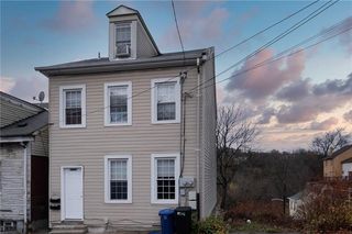 1604 Hatteras St, Troy Hill, PA 15212