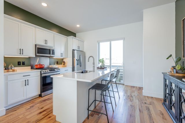 1665 Adams Street, Chattanooga, TN 37408