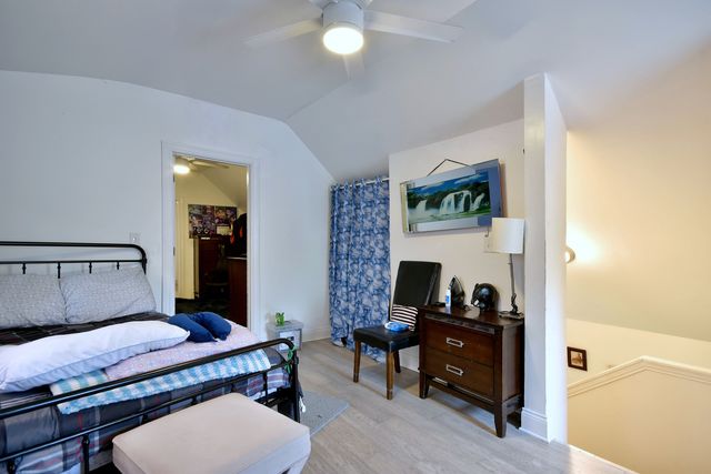 1814 N Sawyer Avenue, Chicago, IL 60647