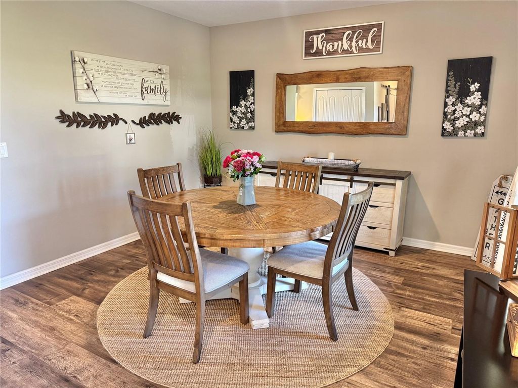 Image 13 of property listing at 4420 HOLLOW STUMP RUN, Palmetto, FL 34221