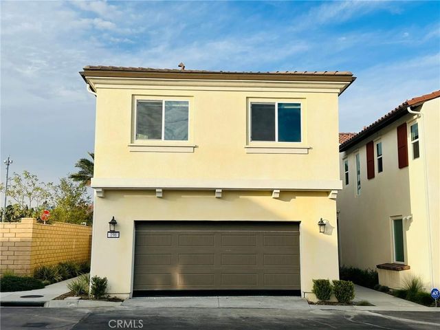 196 Bonita Lane, Rialto, CA 92376