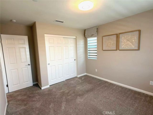 196 Bonita Lane, Rialto, CA 92376