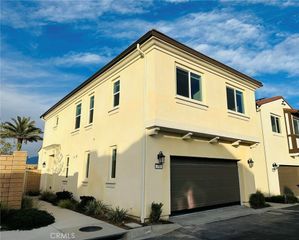 196 Bonita Lane, Rialto, CA 92376