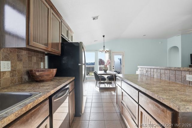 9009 N 157th East Avenue, Owasso, OK 74055