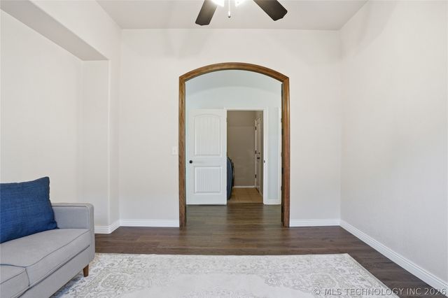 9009 N 157th East Avenue, Owasso, OK 74055