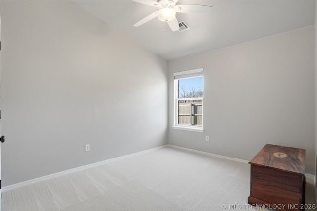 9009 N 157th East Avenue, Owasso, OK 74055