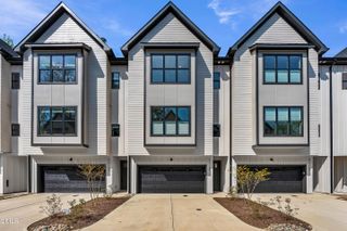811 Maple Berry Lane 103, Raleigh, NC 27607