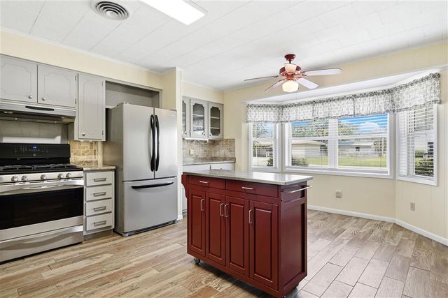 1115 Norwood Drive, Jennings, LA 70546