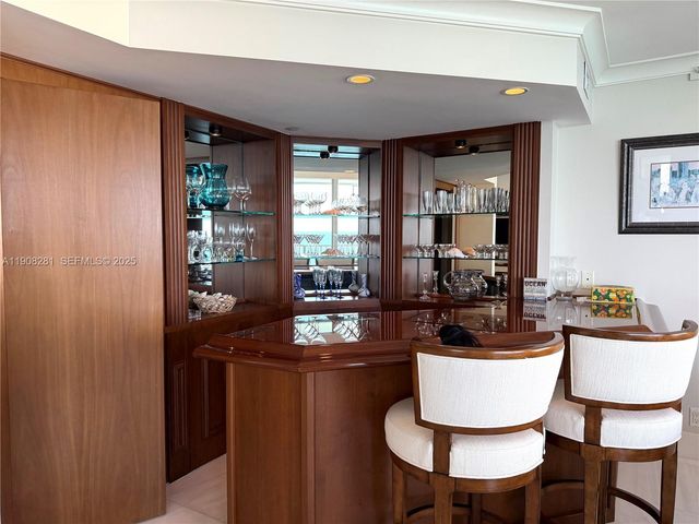 5200 N Ocean Drive 1801, Singer Island, FL 33404
