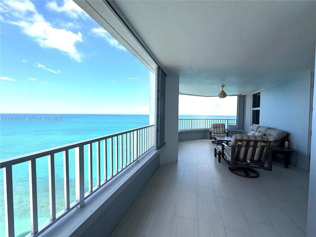 5200 N Ocean Drive 1801, Singer Island, FL 33404