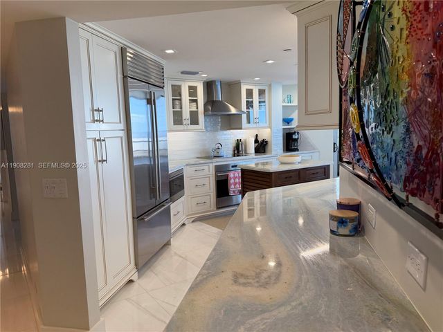5200 N Ocean Drive 1801, Singer Island, FL 33404