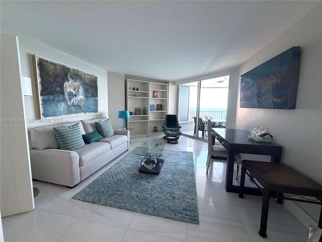 5200 N Ocean Drive 1801, Singer Island, FL 33404