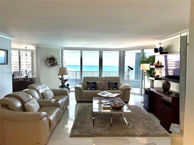 5200 N Ocean Drive 1801, Singer Island, FL 33404