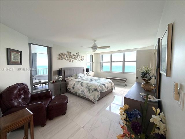 5200 N Ocean Drive 1801, Singer Island, FL 33404