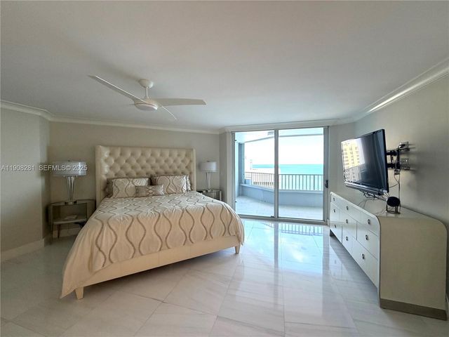 5200 N Ocean Drive 1801, Singer Island, FL 33404
