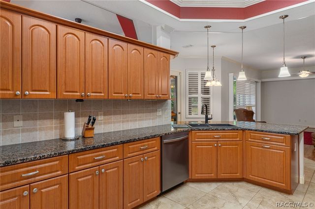 13 Matricaria Court, Homosassa, FL 34446