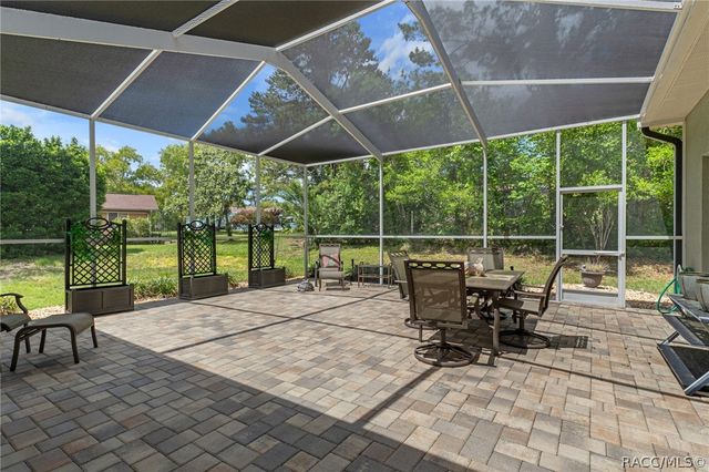 13 Matricaria Court, Homosassa, FL 34446
