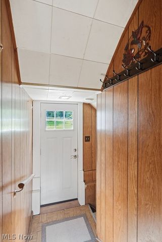 7605 Macedonia Road, Oakwood Village, OH 44146