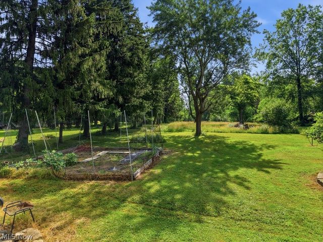7605 Macedonia Road, Oakwood Village, OH 44146