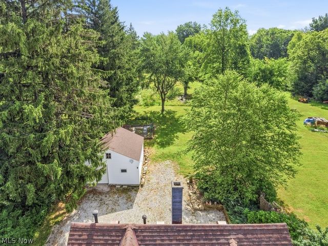 7605 Macedonia Road, Oakwood Village, OH 44146