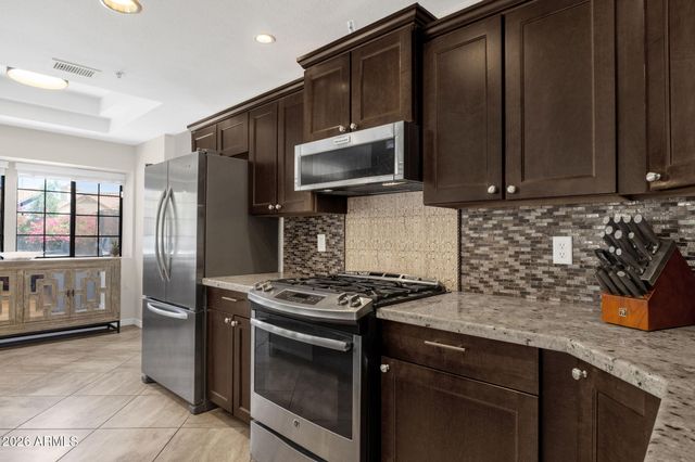 10367 E DAVENPORT Drive, Scottsdale, AZ 85260