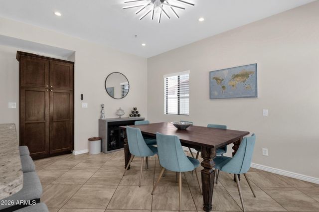 10367 E DAVENPORT Drive, Scottsdale, AZ 85260
