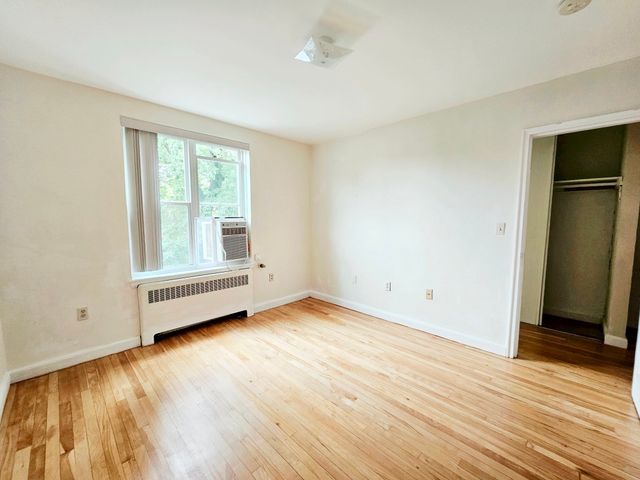 42 Dean Rd 5, Brookline, MA 02445