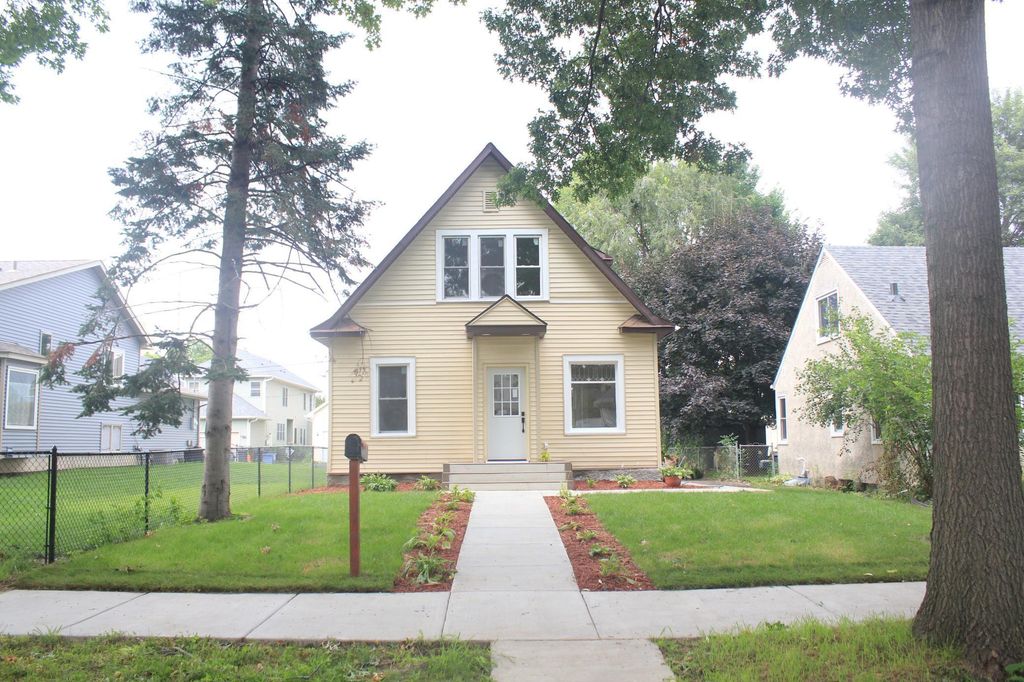 3447 26th Avenue S, Minneapolis, MN 55406