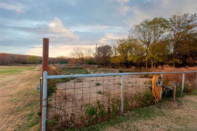 1613 S George Nigh Expressway, Mcalester, OK 74501