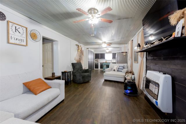 1613 S George Nigh Expressway, Mcalester, OK 74501