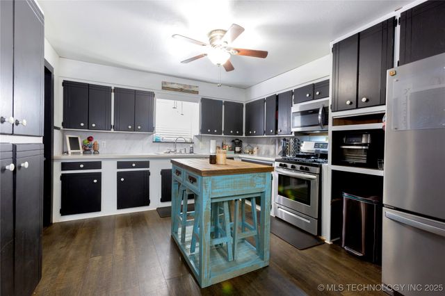 1613 S George Nigh Expressway, Mcalester, OK 74501