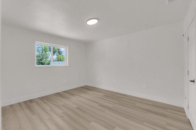 8431 NW 27th Place, Sunrise, FL 33322