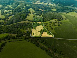 4545 Stephenson Schoolhouse Rd, Hampshire, TN 38461